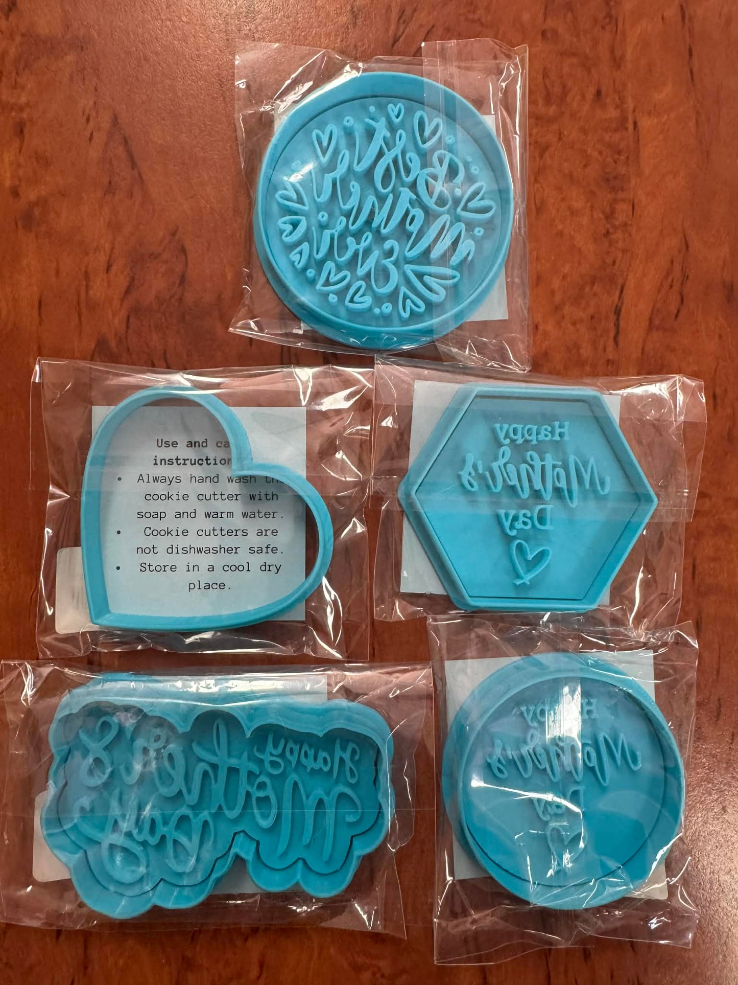 **MARKET STOCK SALE** Mother's Day (ONE ONLY) 5 items