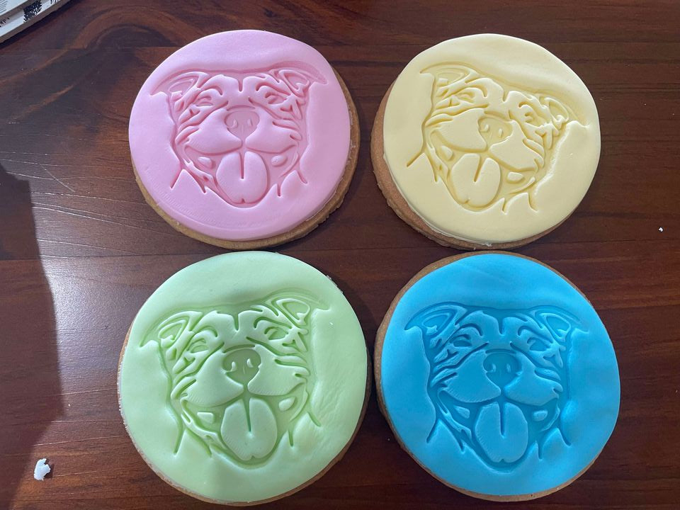 Staffy Dog Face Cookie Cutter and Embosser - 7.5cm Round