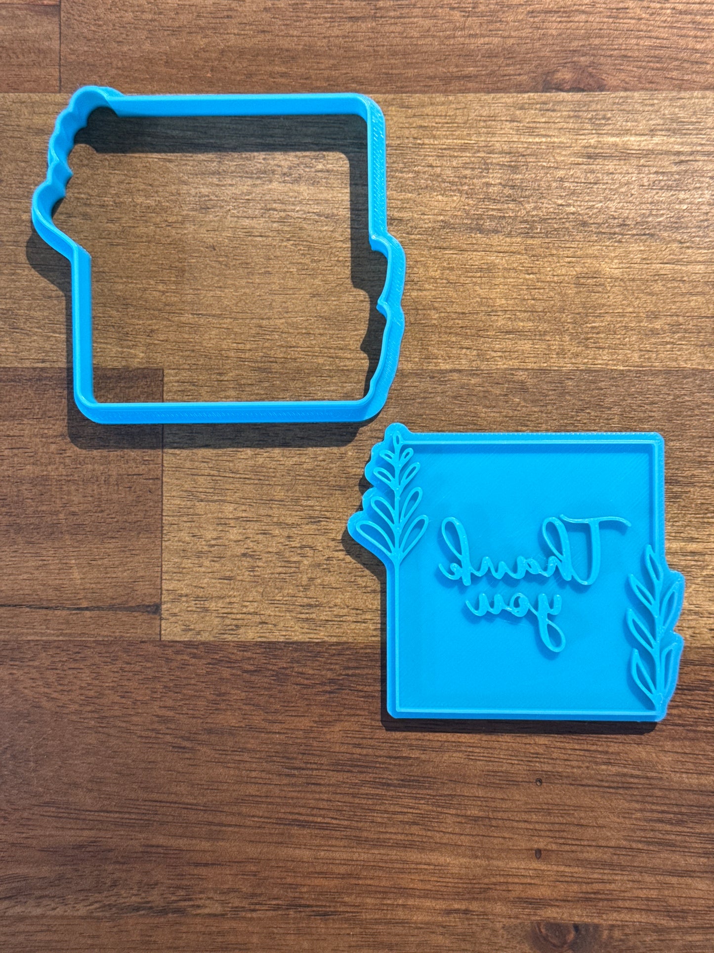 Thank you with border Cookie Cutter and Embosser - 6.8cm x 7.7cm