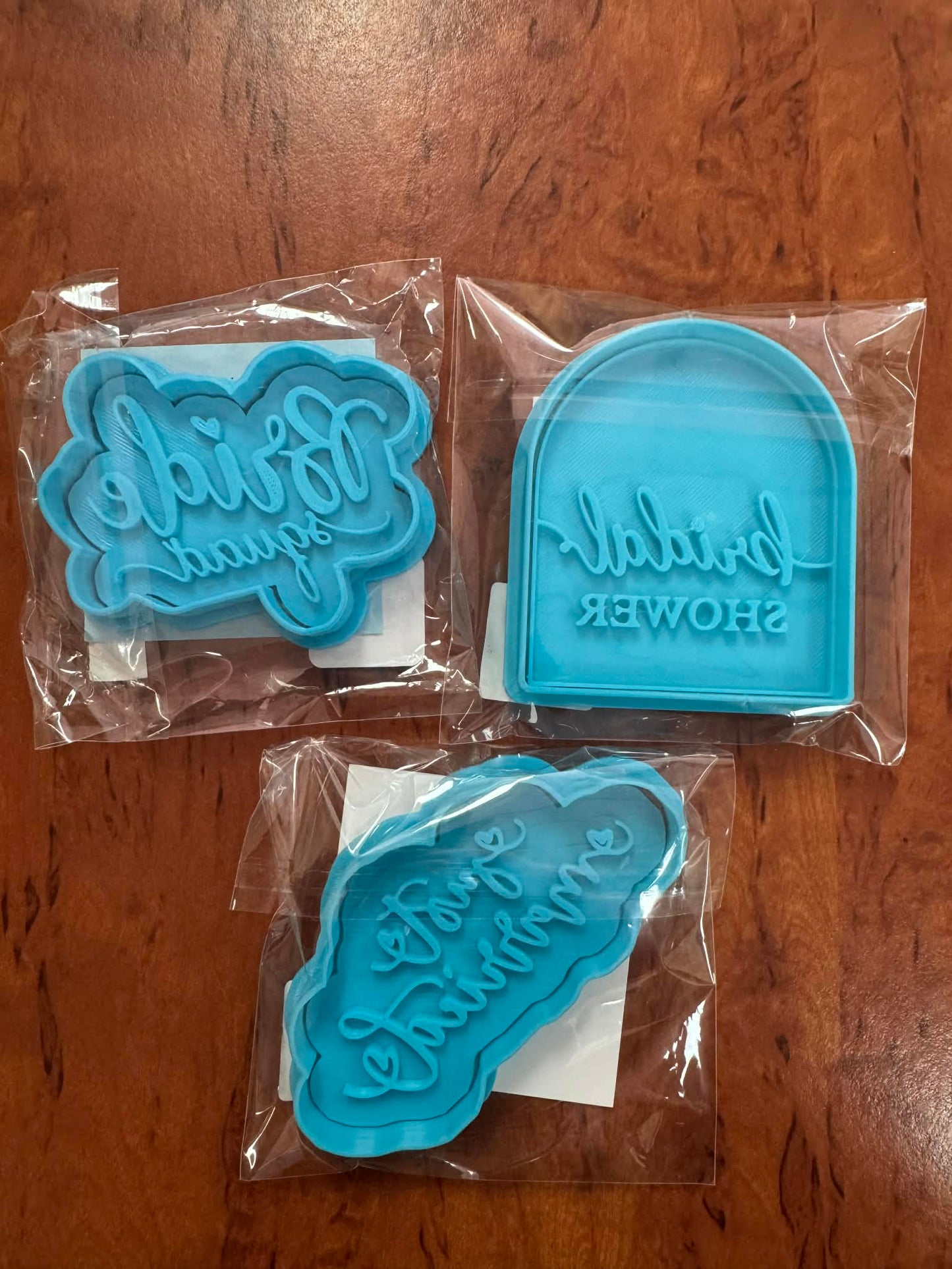 **MARKET STOCK SALE** Wedding/Engagment (ONE ONLY) 3 items