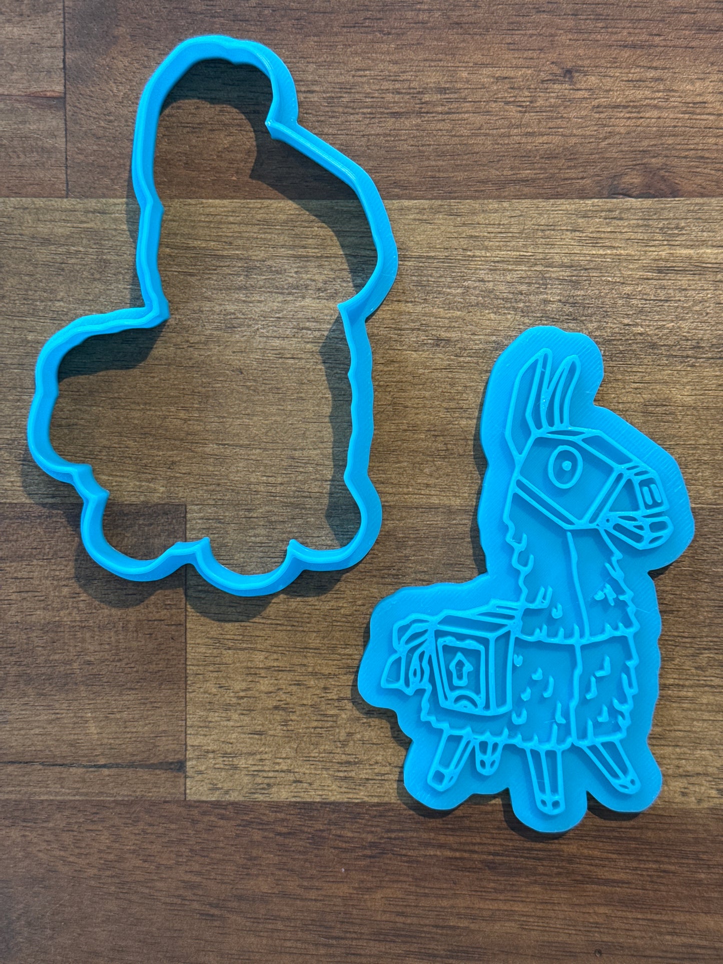 Fortnite Llama Cookie Cutter and Embosser - 10.5cm x 7.1cm