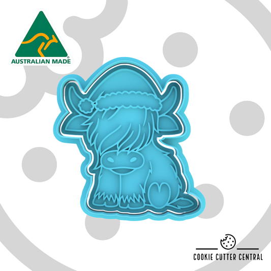 Christmas Highland Cow Cookie Cutter and Embosser - 8.5cm x 7.8cm