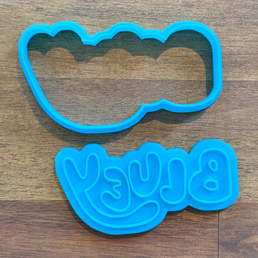 Bluey Logo Cookie Cutter and Embosser - 4.8cm x 9.3cm