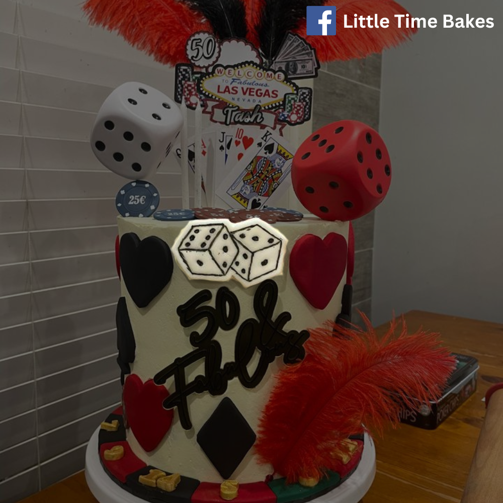 Dice Cookie Cutter and Embosser - 6.1cm x 8.2cm