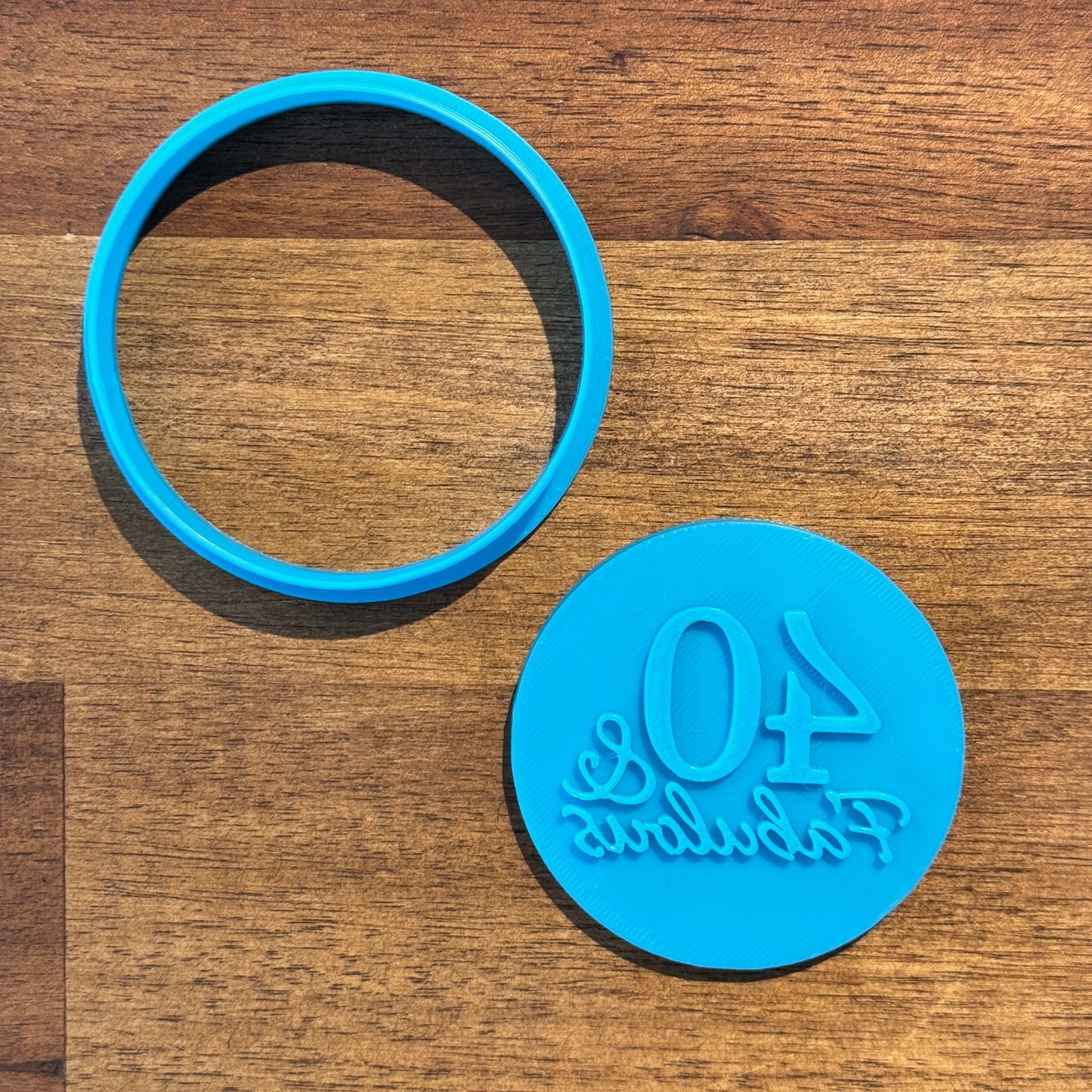 40 & Fabulous (40th Birthday) Cookie Cutter & Embosser - 6.5cm Round