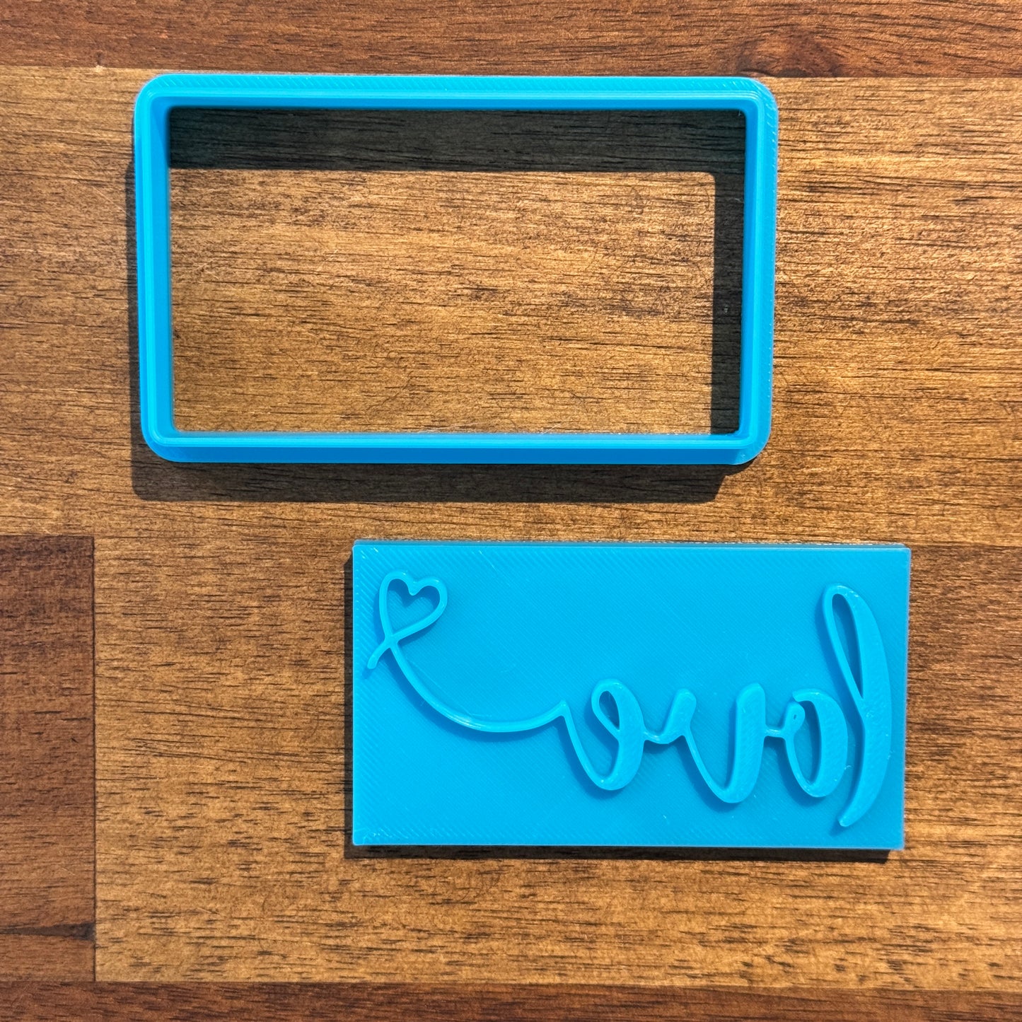 Love with heart Cookie Cutter and Embosser - 4.4cm x 7.2cm