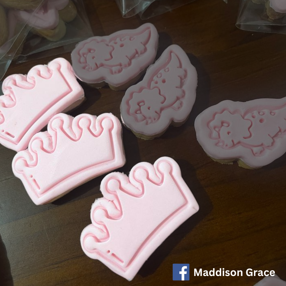 Mini Crown Cookie Cutter and Embosser - 3.8cm x 5.8cm