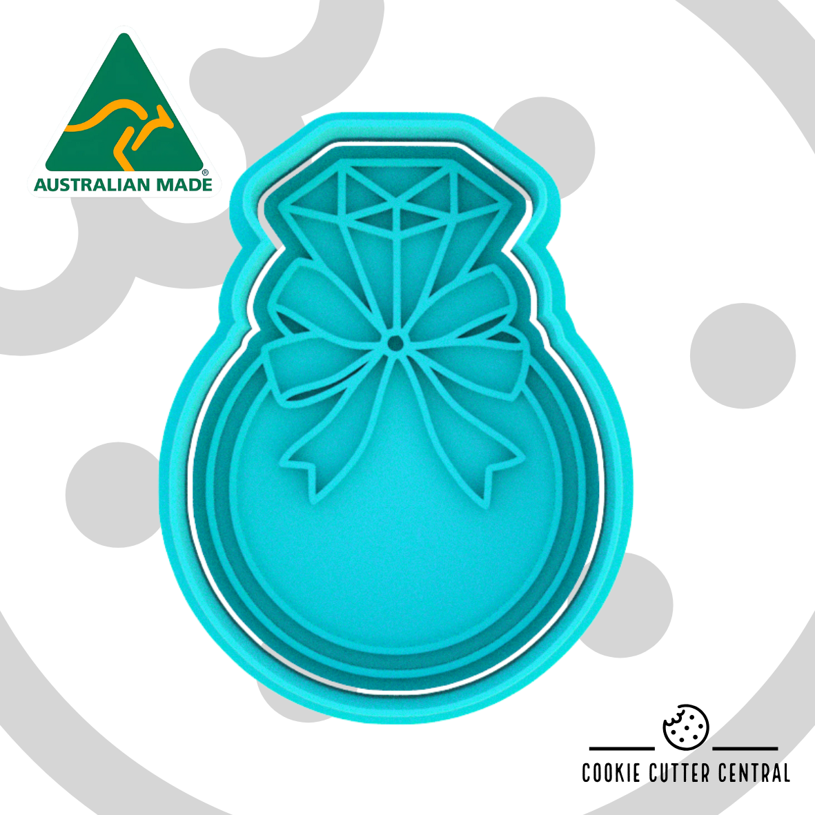 Ring with Bow Cookie Cutter and Embosser - 7.7cm x 5.7cm