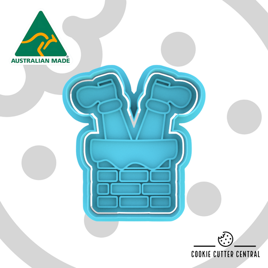 Santa stuck in Chimney Cookie Cutter and Embosser - 7.3cm x 6.6cm
