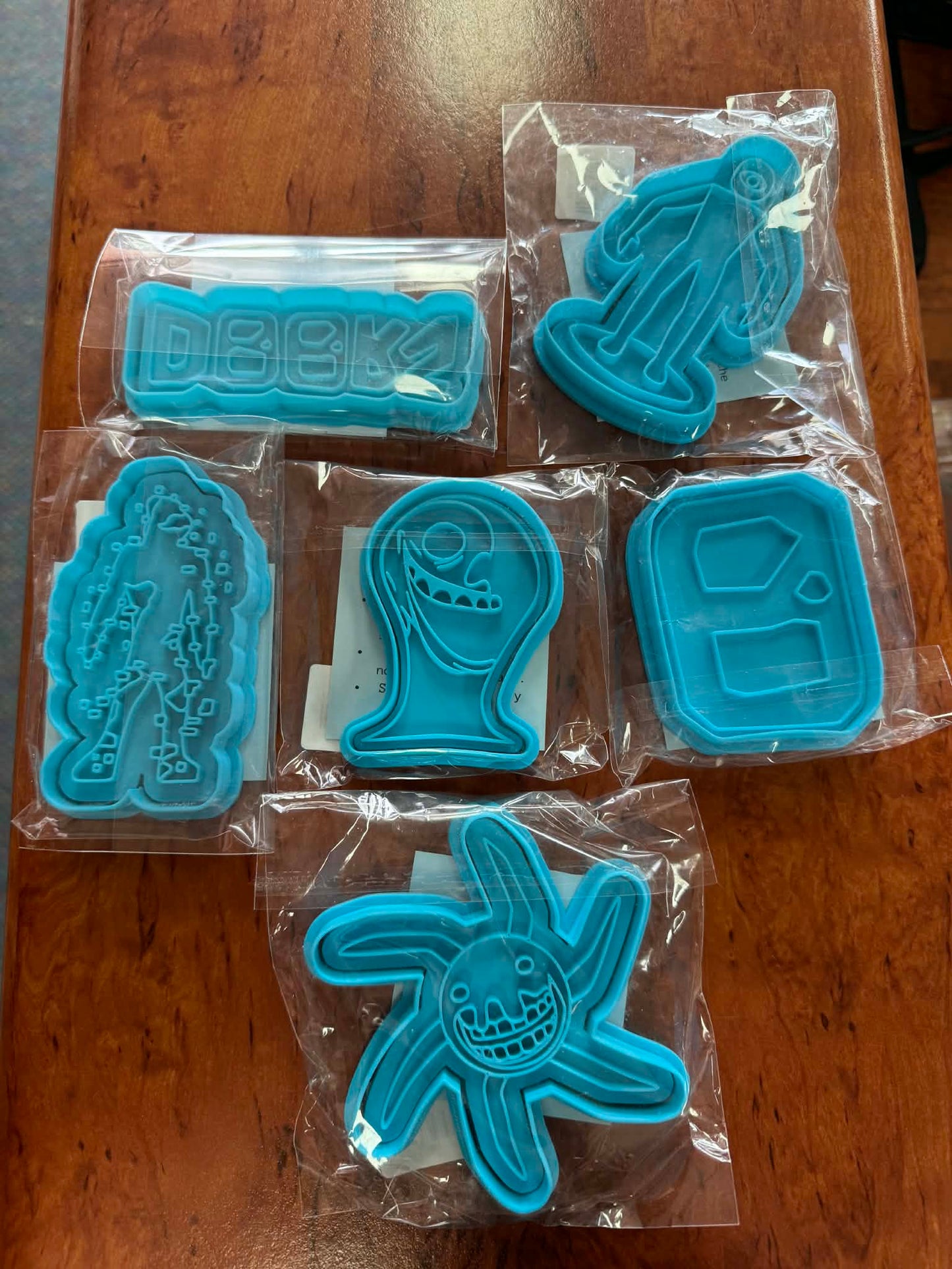 **MARKET STOCK SALE** DOORS gaming Theme (ONE ONLY) 6 items