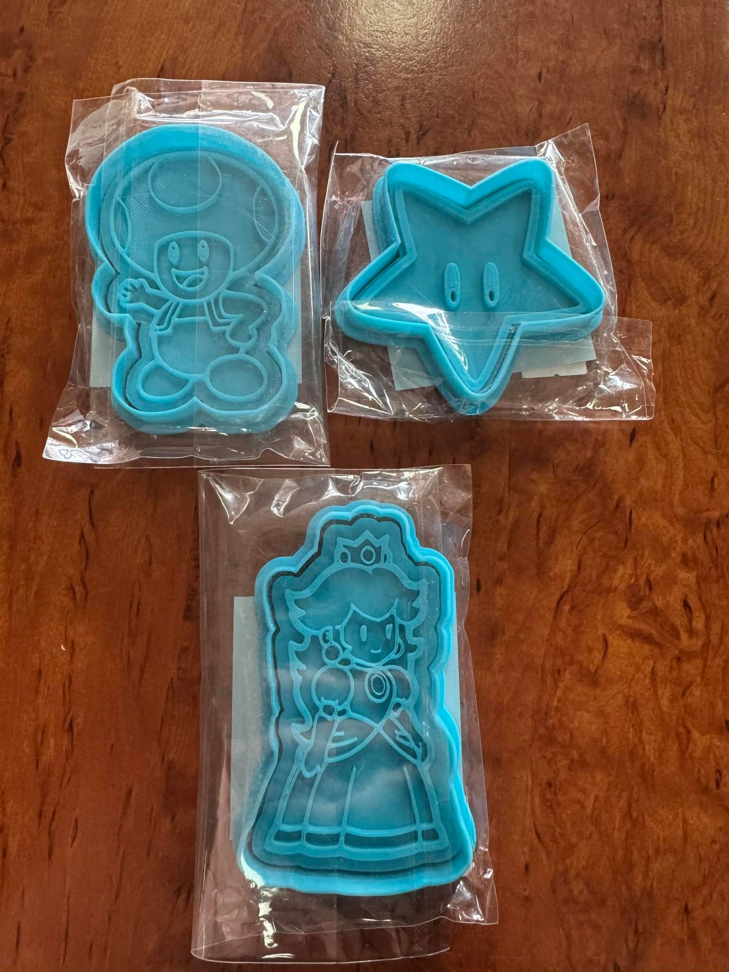 **MARKET STOCK SALE** Mario Theme (ONE ONLY) 3 items