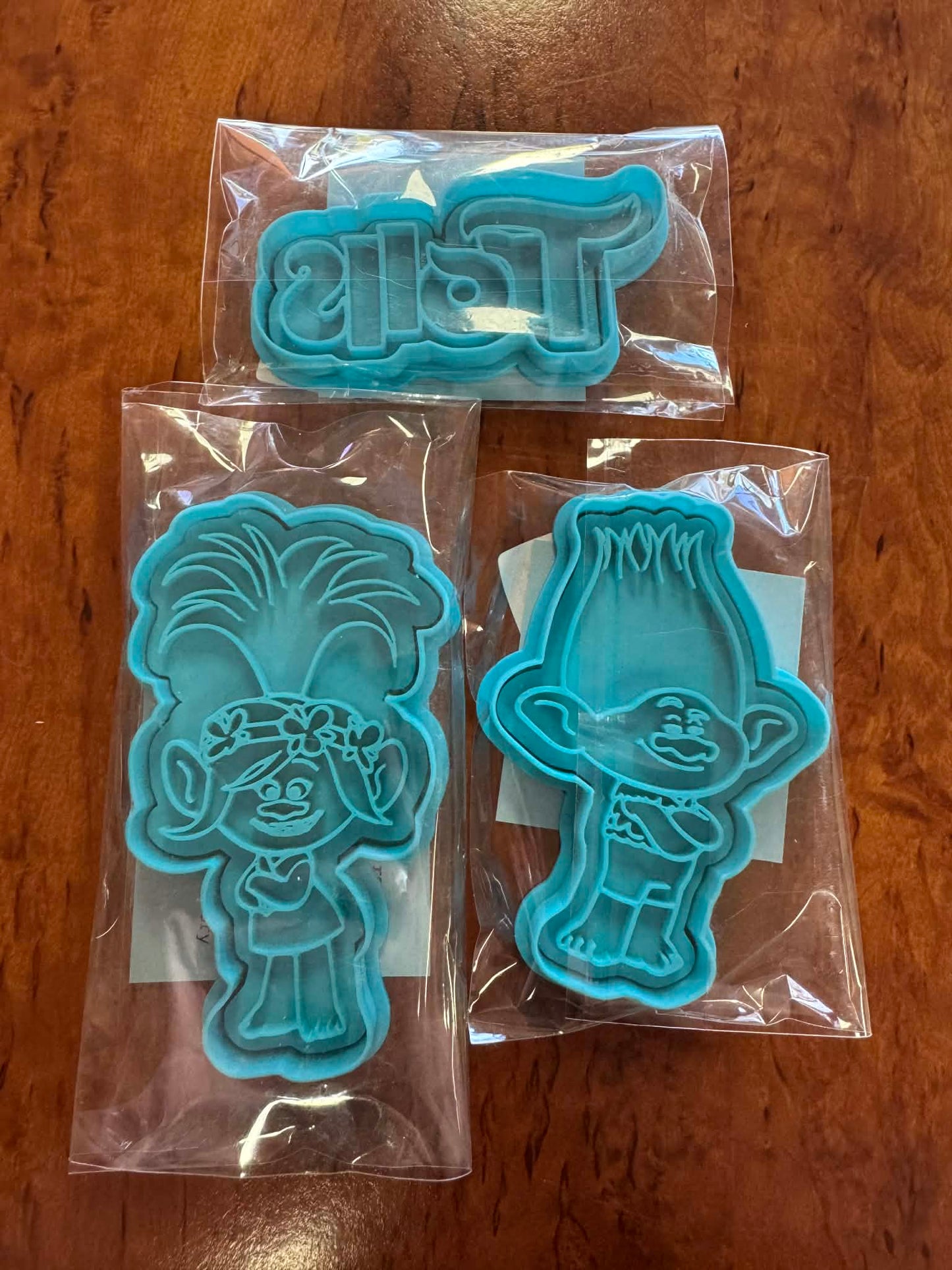 **MARKET STOCK SALE** Trolls Theme (TWO ONLY) 3 items