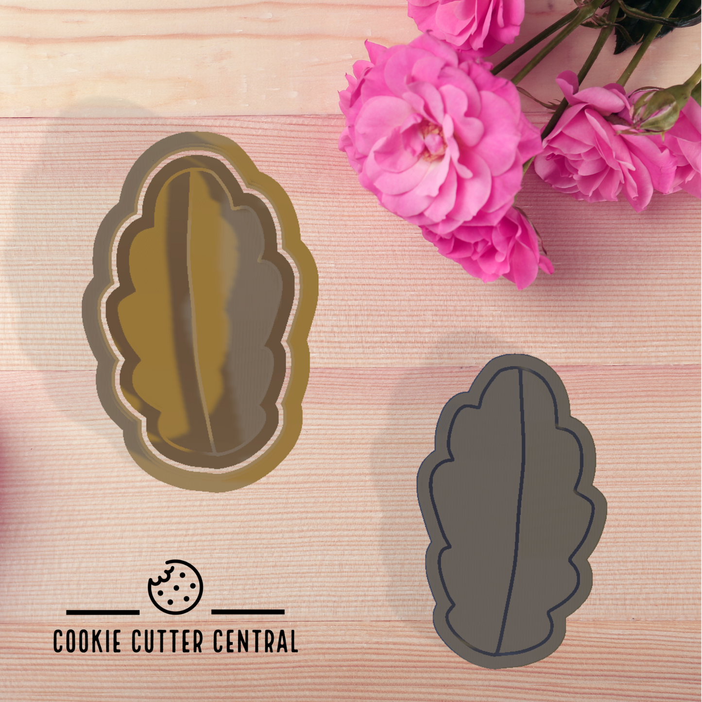 Oak Leaf Cookie Cutter and Embosser - 6.1cm x 4.8cm