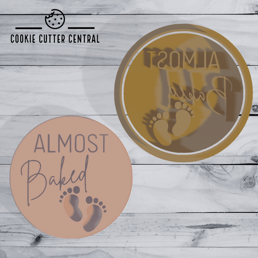 Almost Baked Cookie Cutter and Embosser - 6.5cm Round