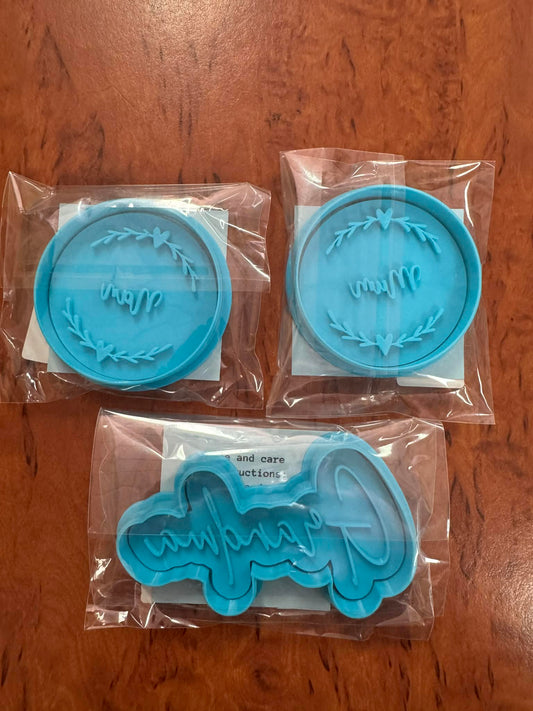 **MARKET STOCK SALE** Mother's Day Words (ONE ONLY) 3 items