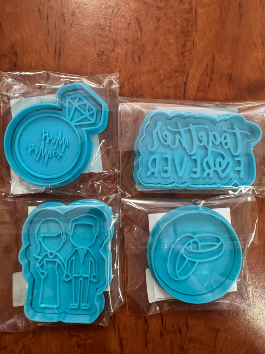 **MARKET STOCK SALE** Wedding/Engagement (ONE ONLY) 4 items