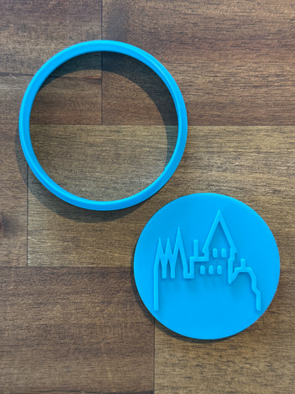 Hogwarts Cookie Cutter and Embosser - 6.5cm Round