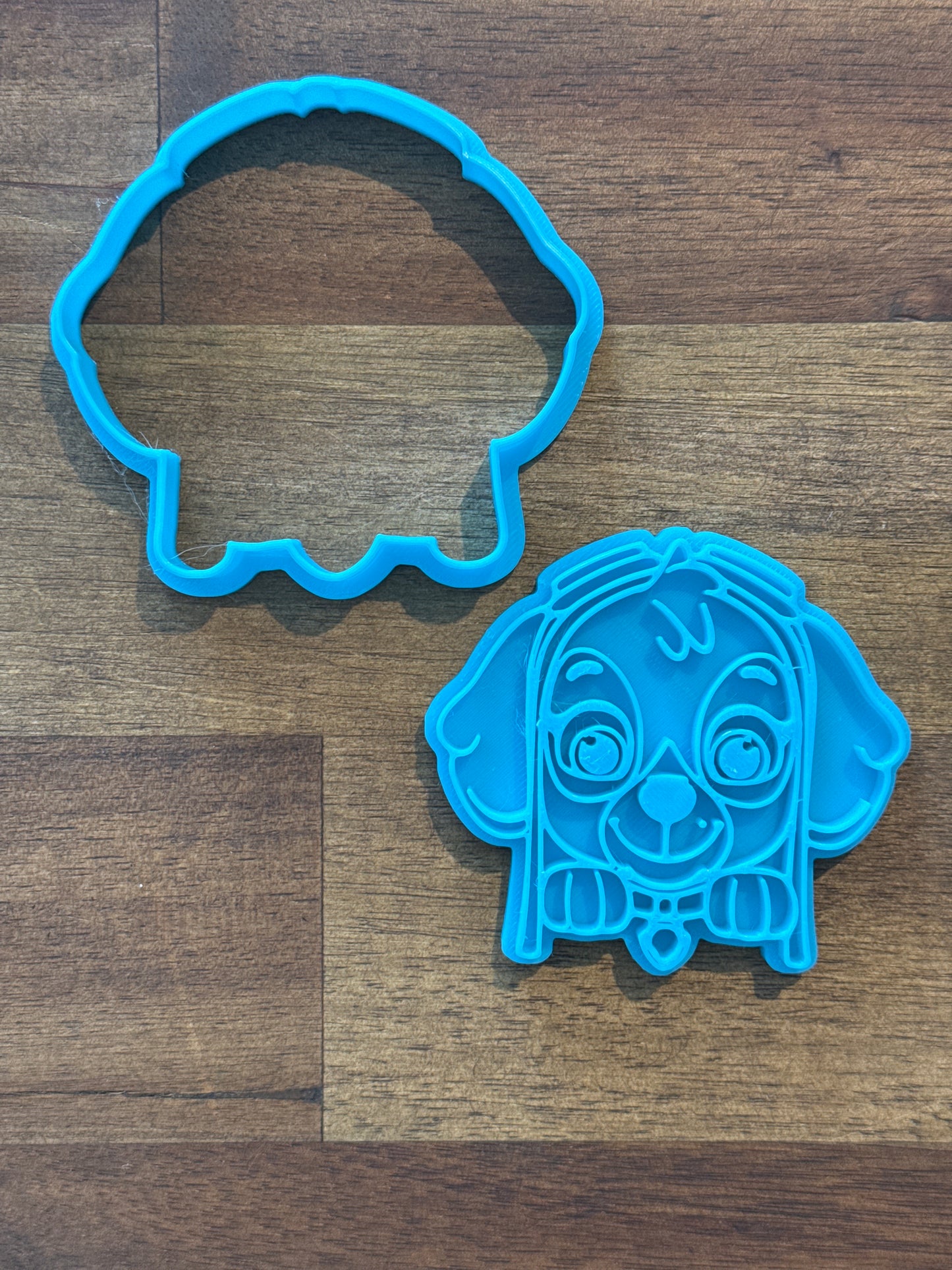 Paw Patrol - Skye Cookie Cutter and Embosser