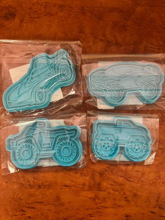 **MARKET STOCK SALE** Hot Wheels and Monster Trucks (ONE ONLY) 4 items