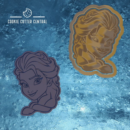Frozen 2 - Elsa Cookie Cutter and Embosser - 7.8cm x 5.6cm