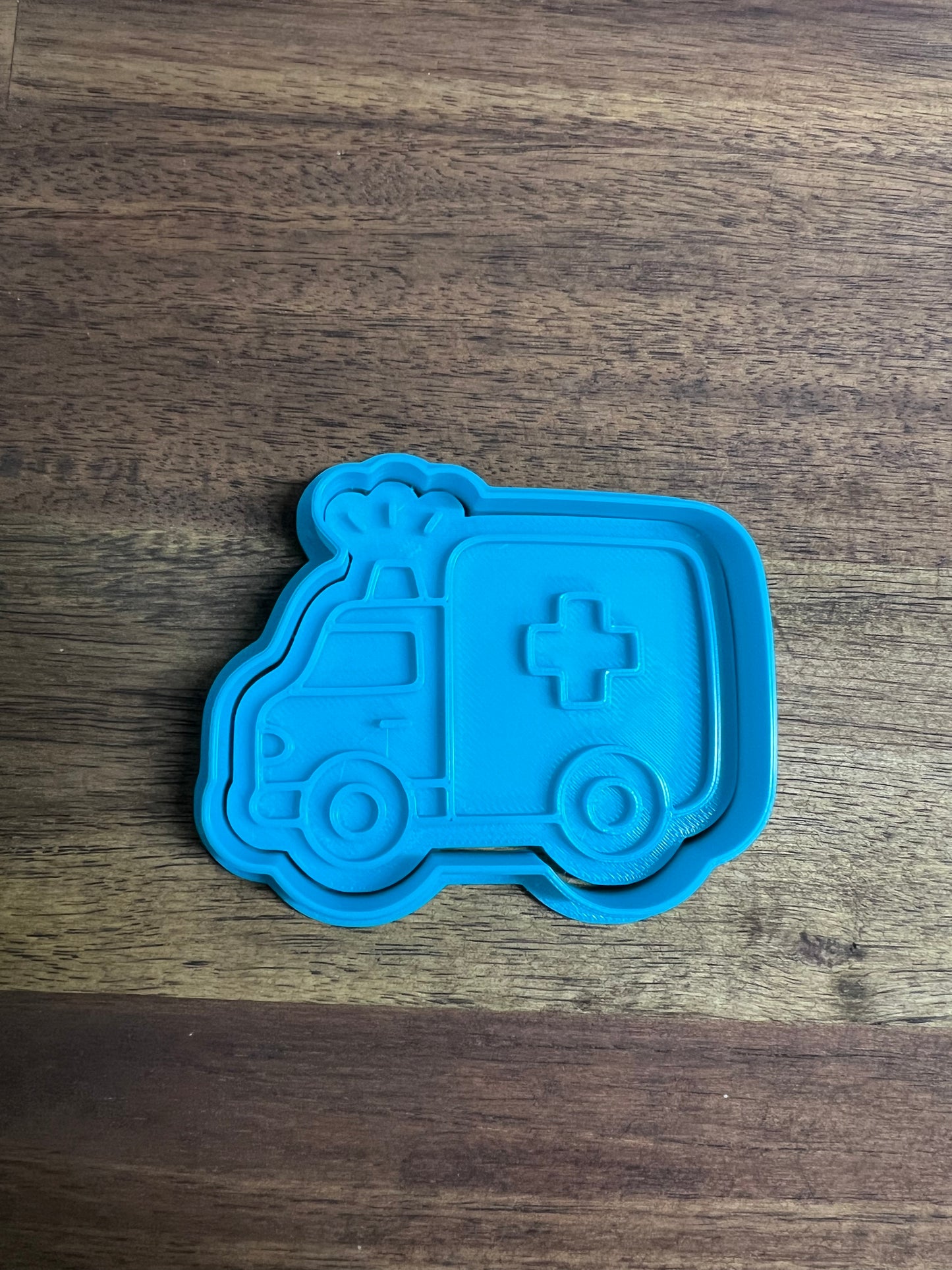 Ambulance Cookie Cutter and Embosser - 5.8cm x 7.3cm