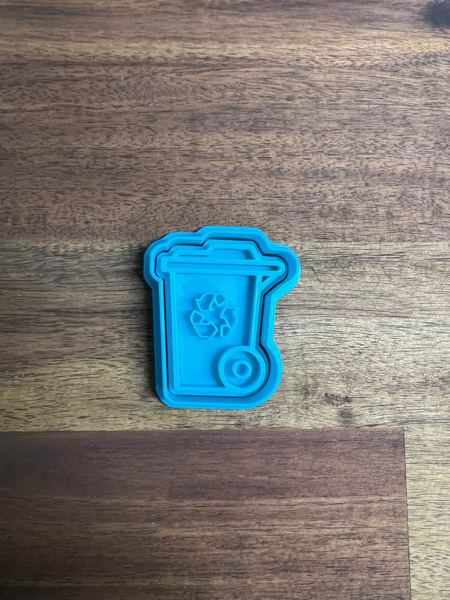 Garbage Bin Cookie Cutter and Embosser - 5.5cm x 4.7cm