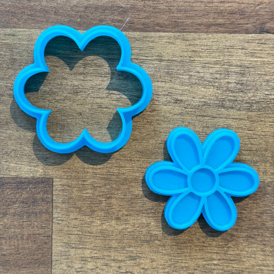 Mini Flower Cookie Cutter and Embosser - 5cm x 4.6cm