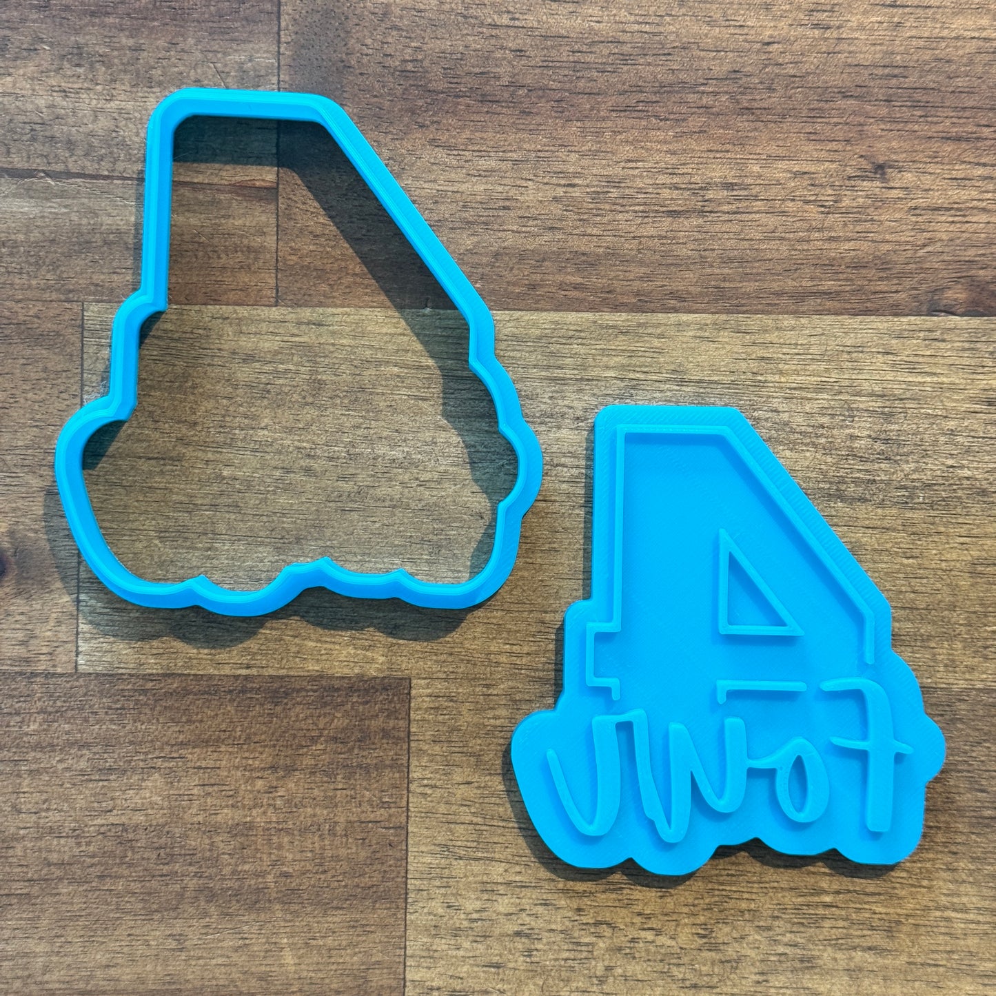 Number 4 with Cursive Number Text Cookie Cutter and Embosser - 8cm x 7.4cm