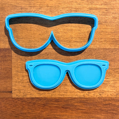 Blippi Glasses Cookie Cutter and Embosser - 3.8cm x 10.5cm