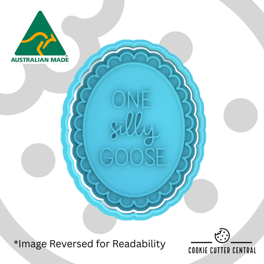 One Silly Goose Scalloped Oval Cookie Cutter and Embosser - 8.5cm x 6.6cm
