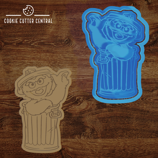 Oscar the Grouch Cookie Cutter and Embosser - 9.4cm x 6.2cm