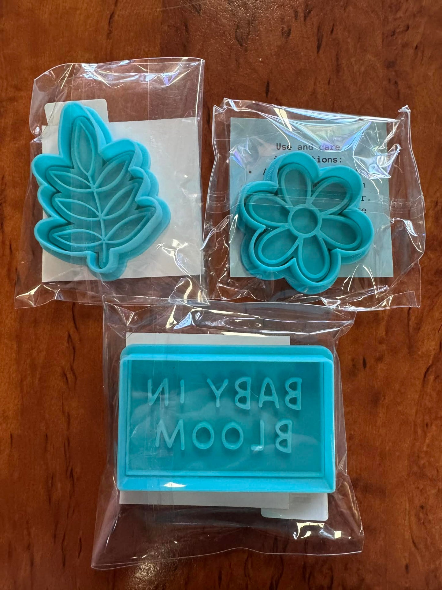 **MARKET STOCK SALE** Baby in bloom Theme (ONE ONLY) 3 items